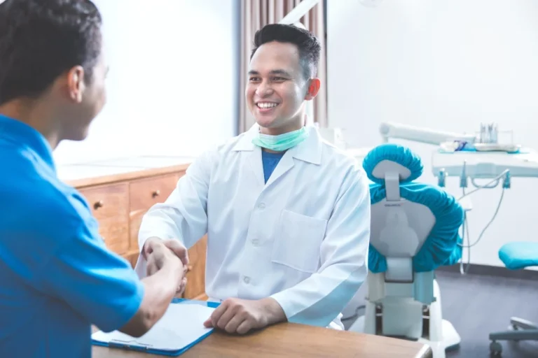 How Your Seasonal Allergies Unexpectedly Impact Oral Health and Tooth Sensitivity Patterns